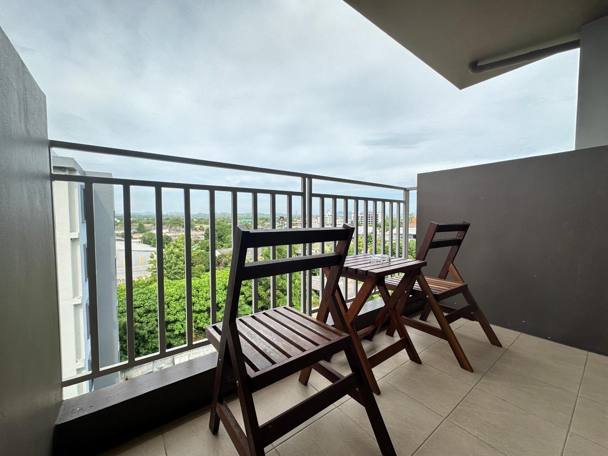 Mangrove Prestige Hotel Na Chom Thian Exterior foto