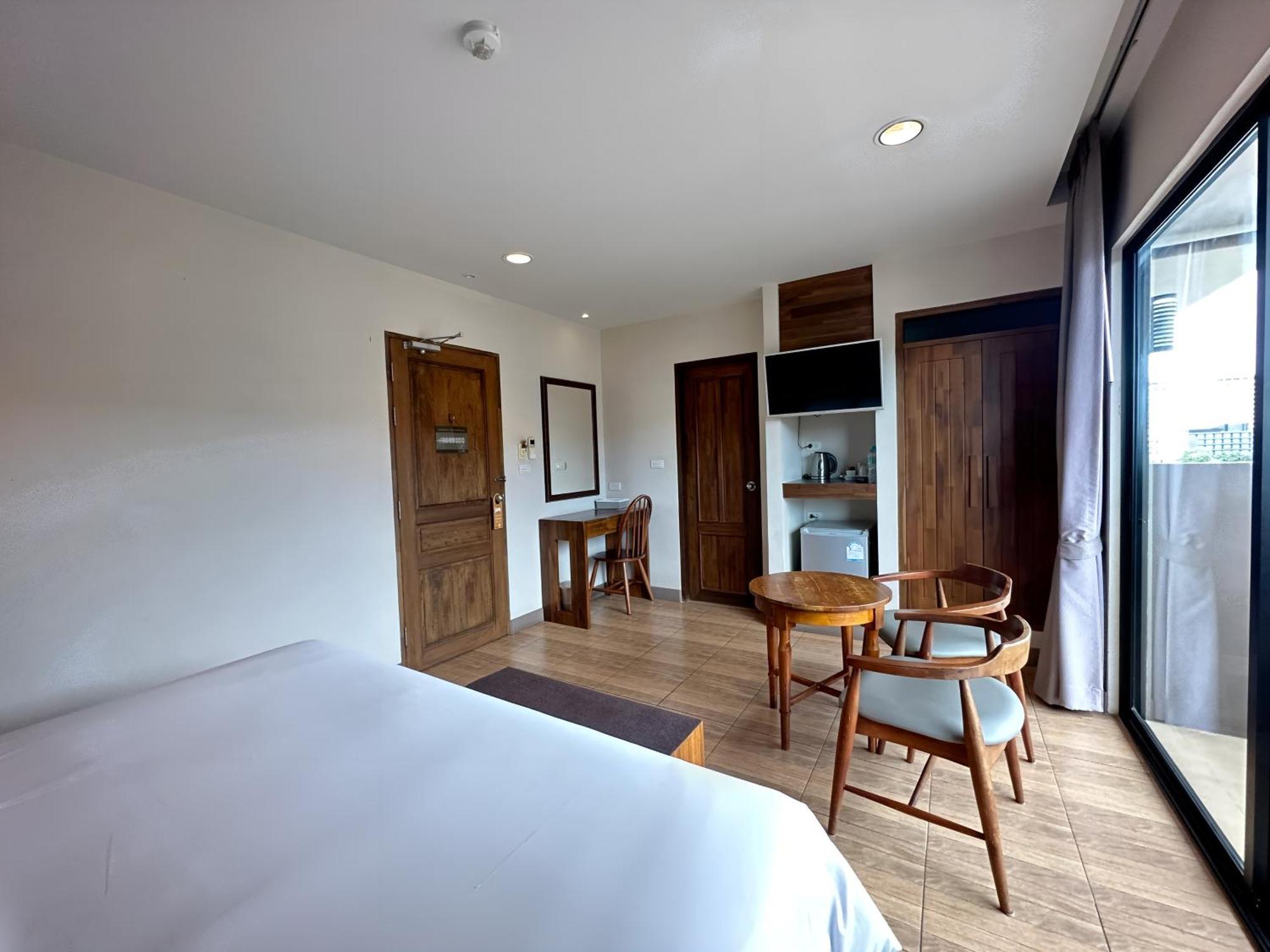 Mangrove Prestige Hotel Na Chom Thian Exterior foto