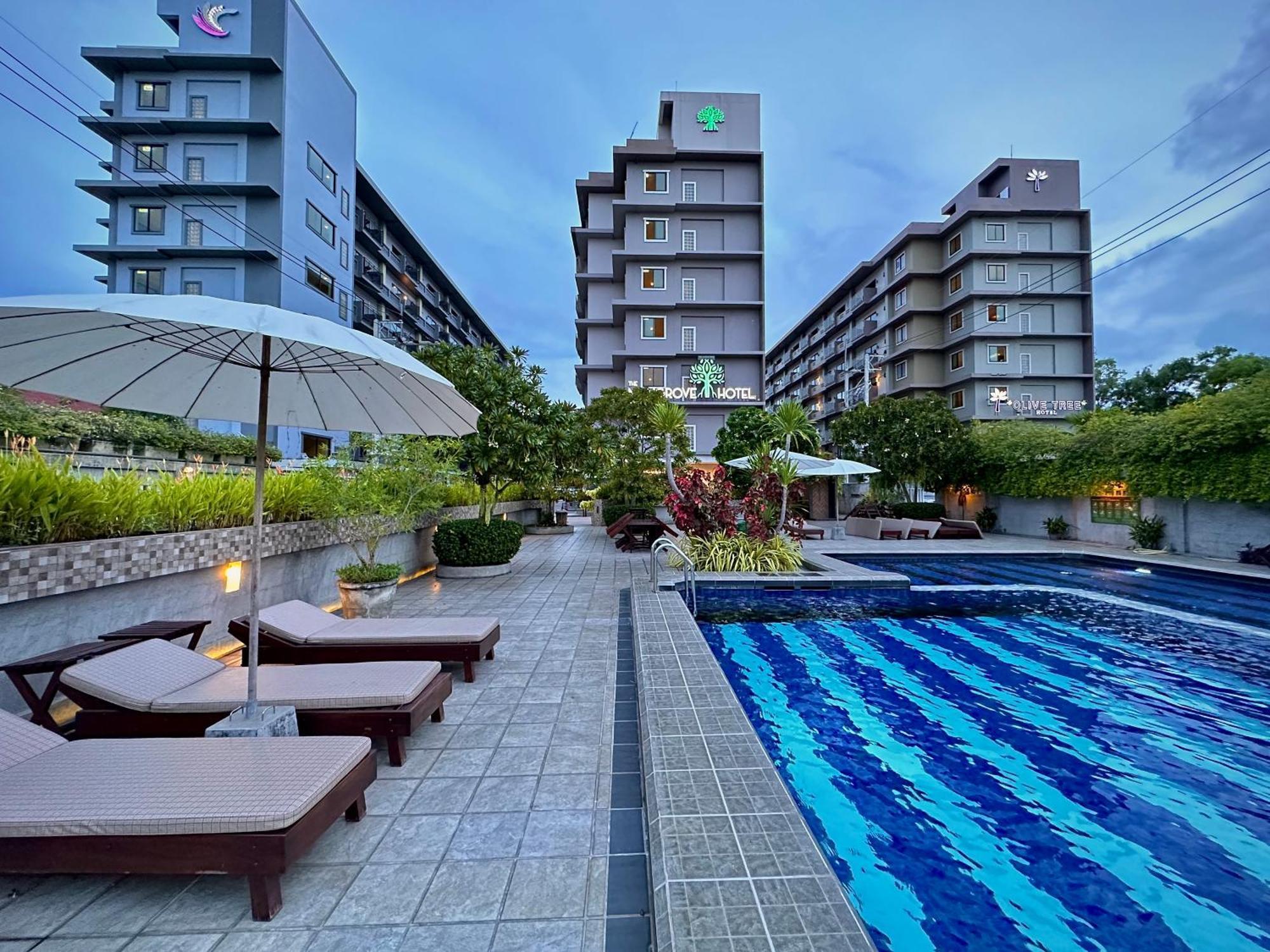 Mangrove Prestige Hotel Na Chom Thian Exterior foto